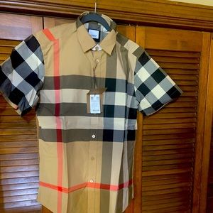 Burberry men’s check shirt size M